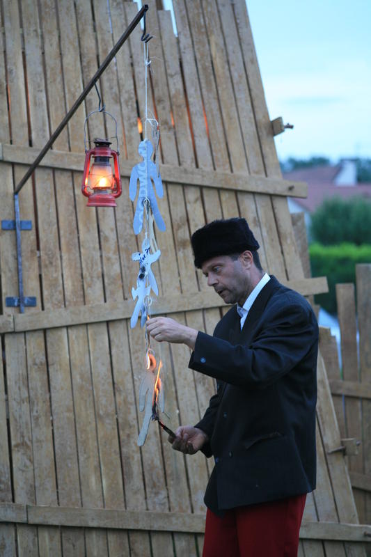 2007 - Le Cercle de la Litote ©Pierre Soissons