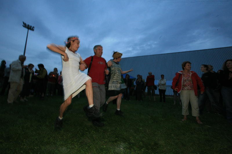 2007 - Le Cercle de la Litote ©Pierre Soissons