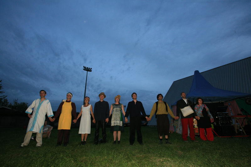 2007 - Le Cercle de la Litote ©Pierre Soissons