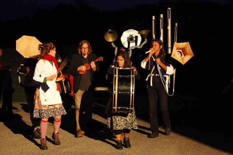 2009 - Groupe Zur ©Pierre Soissons