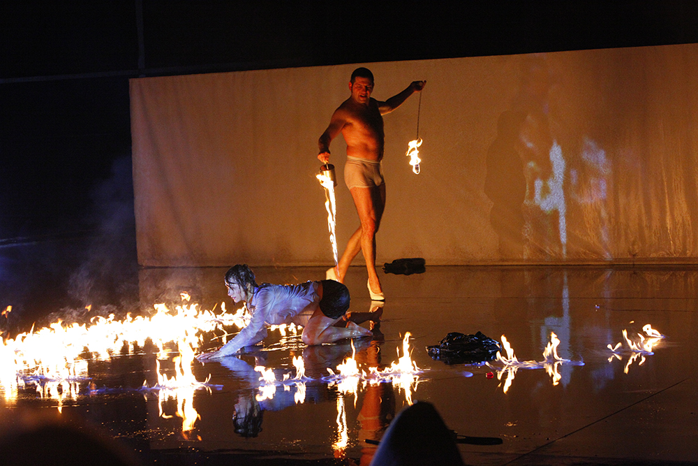 2010 - Materia Prima ©Pierre Soissons