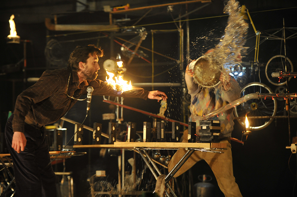 2012 - Cie Tu t'attendais à quoi ? ©Pierrick Delobelle