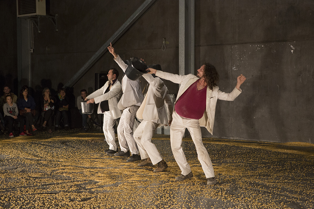 2013 - Collectif G. Bistaki ©Pierre Soissons