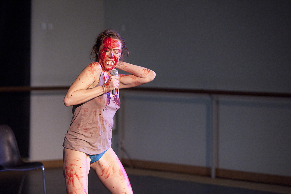 2013 - Les Chiens de Navarre ©Pierre Soissons