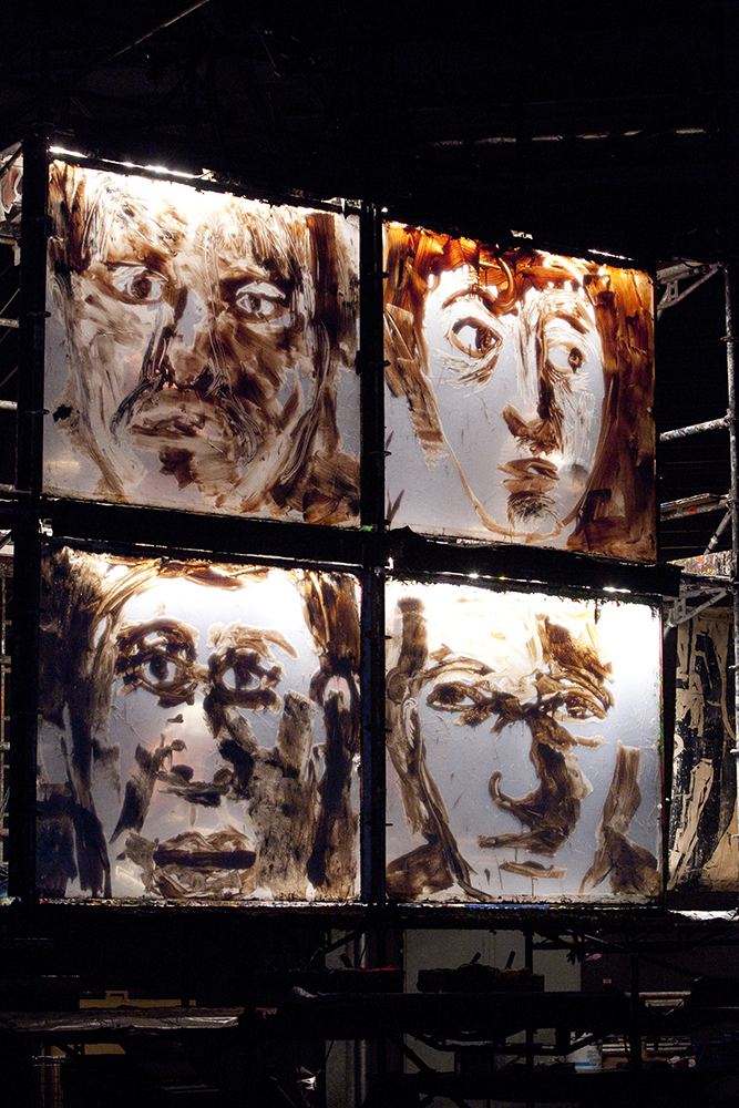 2013 - Compagnie Lucamoros ©Pierre Soissons