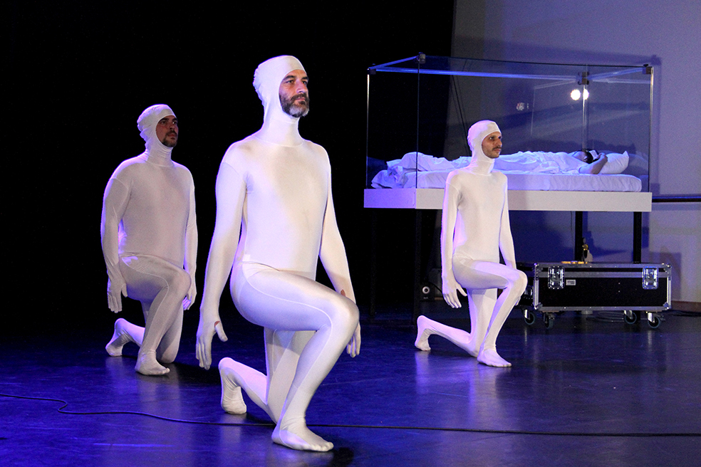 2016 - Les 3 Points de Suspension ©Pierrick Delobelle