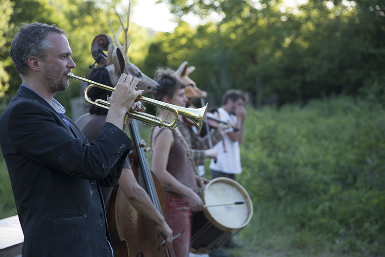 Les Animaux de la Compagnie - 