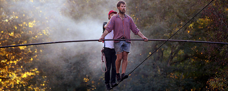 Olivier Debelhoir Une PelleYann Deva 02 bandeau