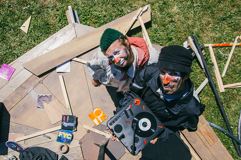 Les Enfants Sérieux - 